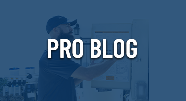 Text: Pro Blog. Image: Man working on a filter.