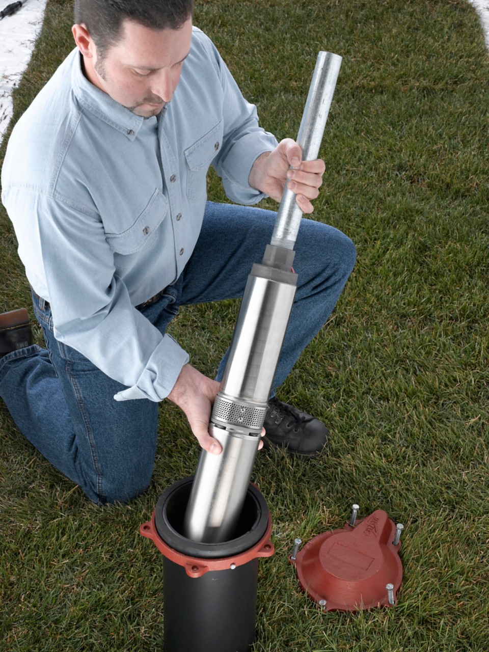 submersible-installation-man-product-grass-full-size-vertical-4008x5344-image-file